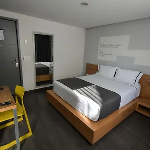 https://perla-central.guadalajarahotels.info